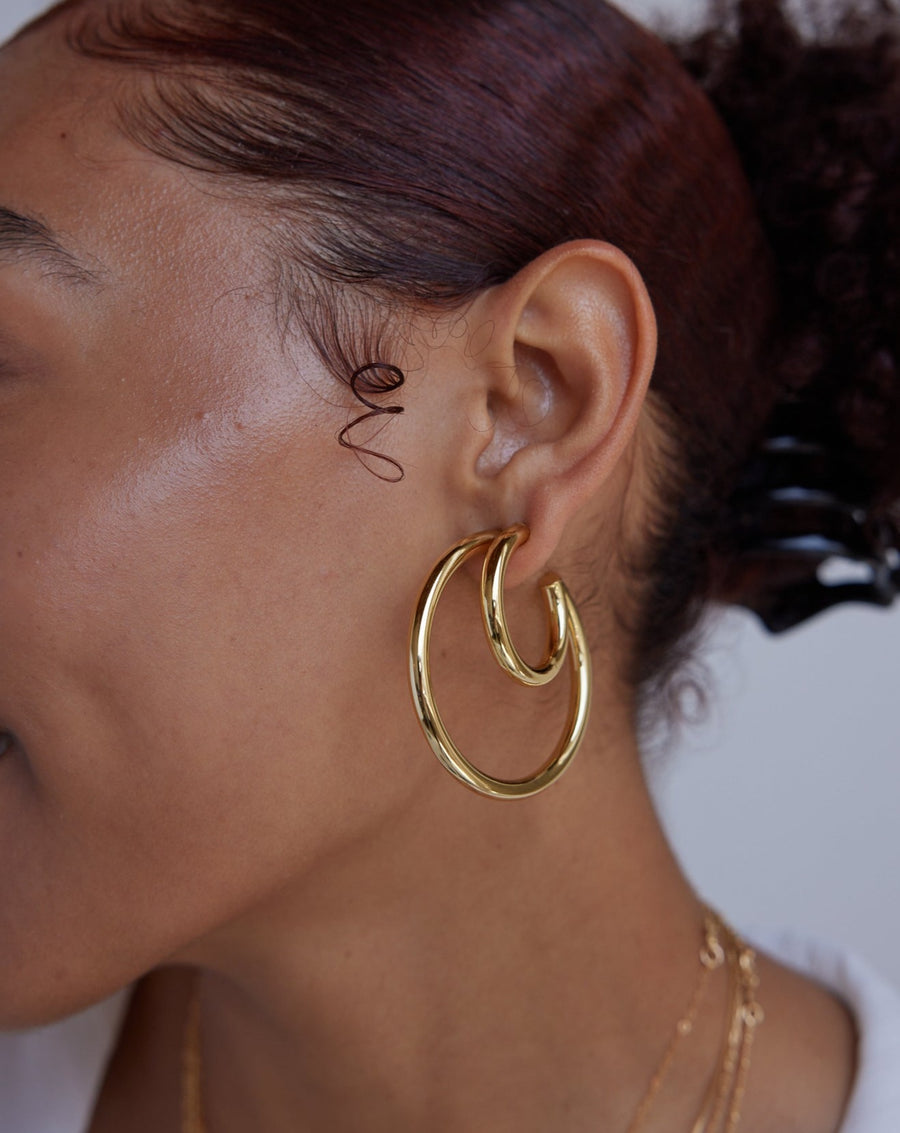 Gisselle Hoops
